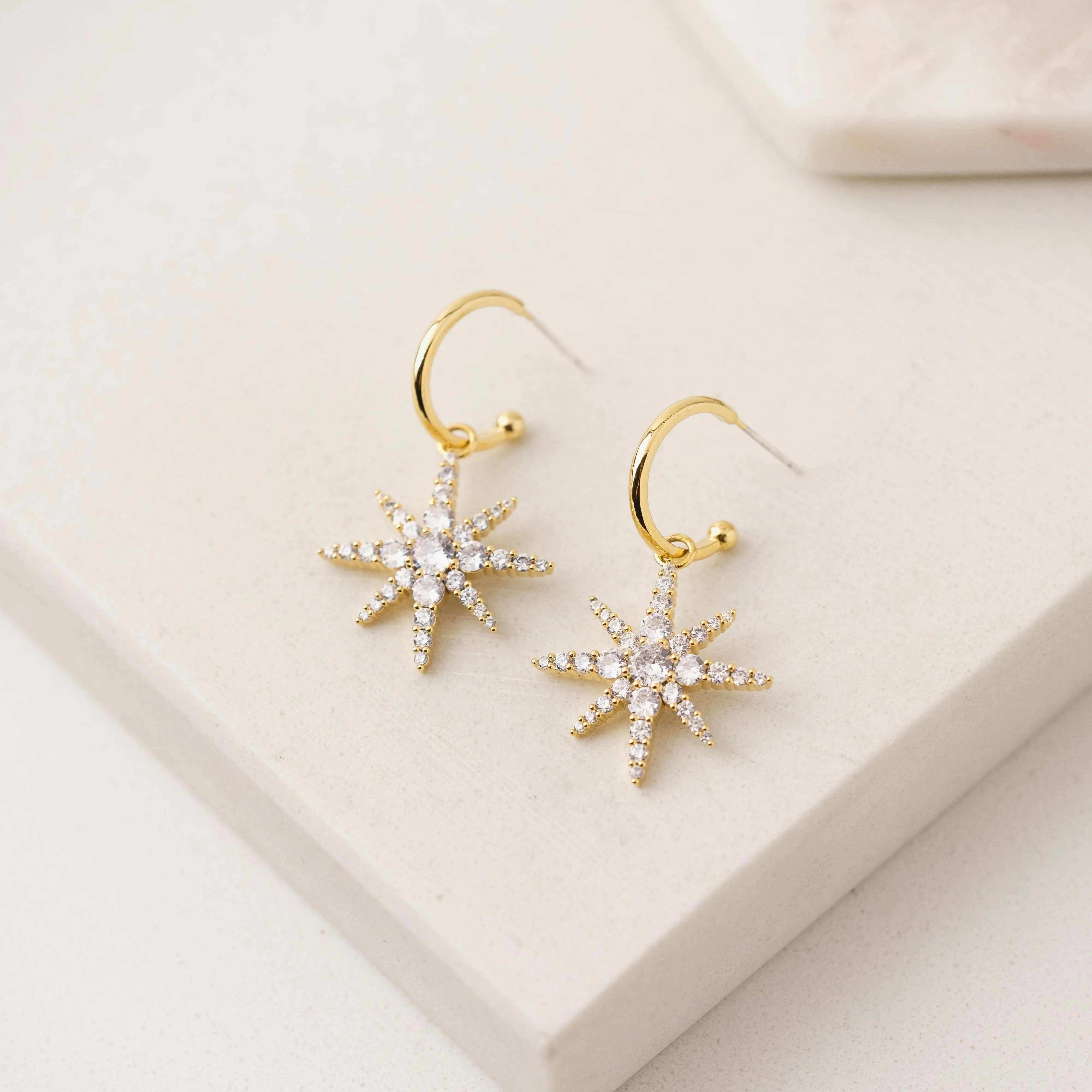 Etoile Star Hoop Earrings Gold