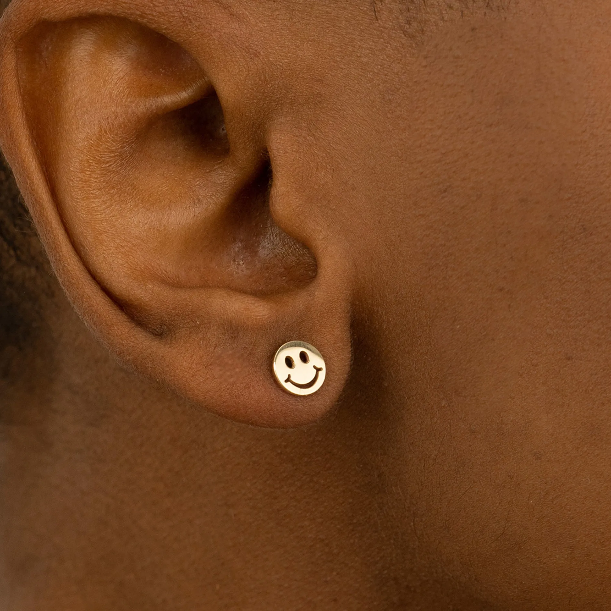 Happy Face Studs In Solid Gold, Joyce