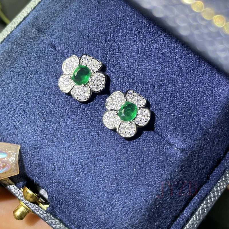 "925 Silver Emerald Stud Earrings: Timeless Elegance."