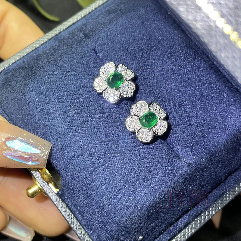 "925 Silver Emerald Stud Earrings: Timeless Elegance."