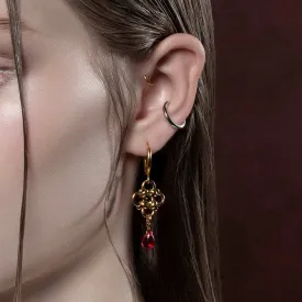 RUBIOUS. Chainmail & Red Glass Hoop Earrings - Gold