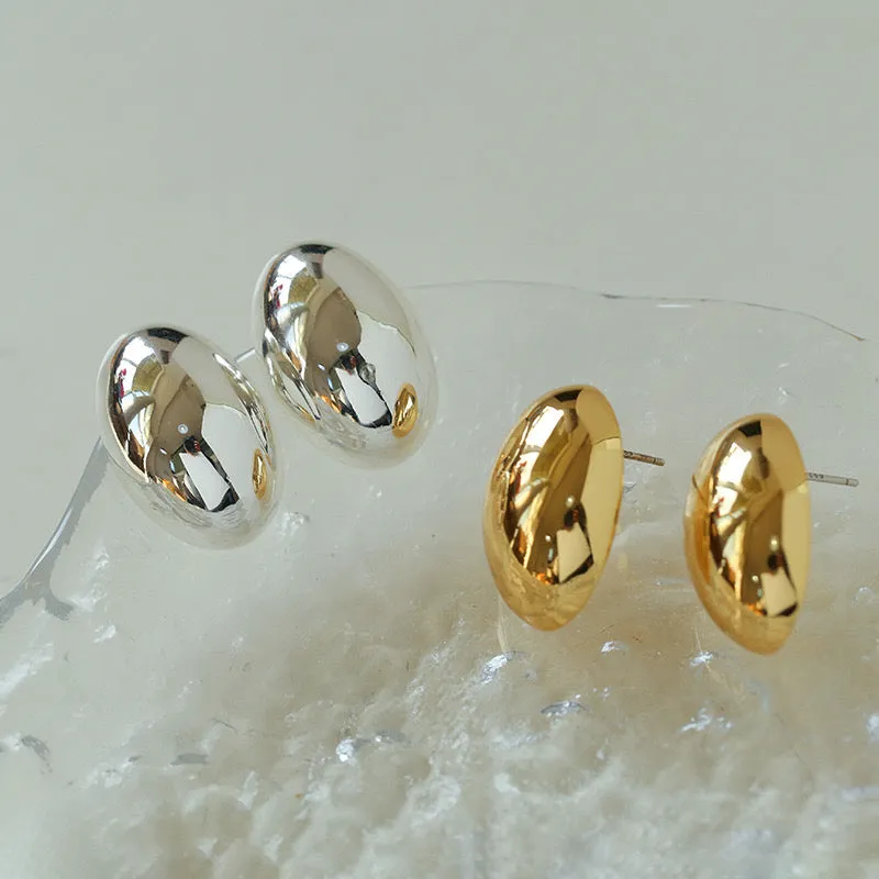 Thick Oval Gold Ear Stud Earrings